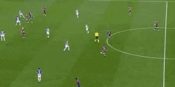 开云网页-【西甲】奥尔莫双响，拉菲尼亚破门，巴萨3-1西班牙人