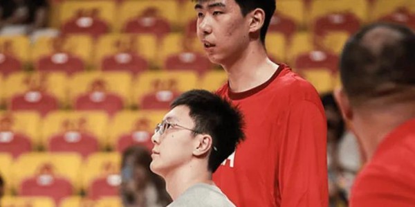 开云下载-男篮2将打服FMP俱乐部主帅！发布会公开招募：希望徐昕王俊杰能来