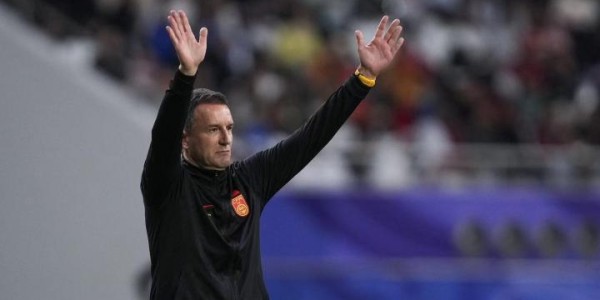 开云网页-铁血防守+铁腕管理，安东尼奥成功靠子弟兵，杨科失败因不够务实