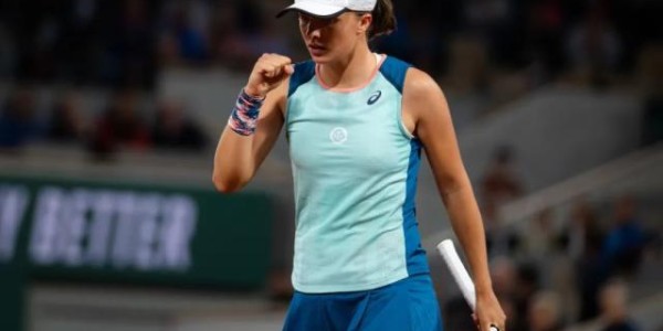 卫冕冠军携三位前十首轮出局 谁能从下半区突围？